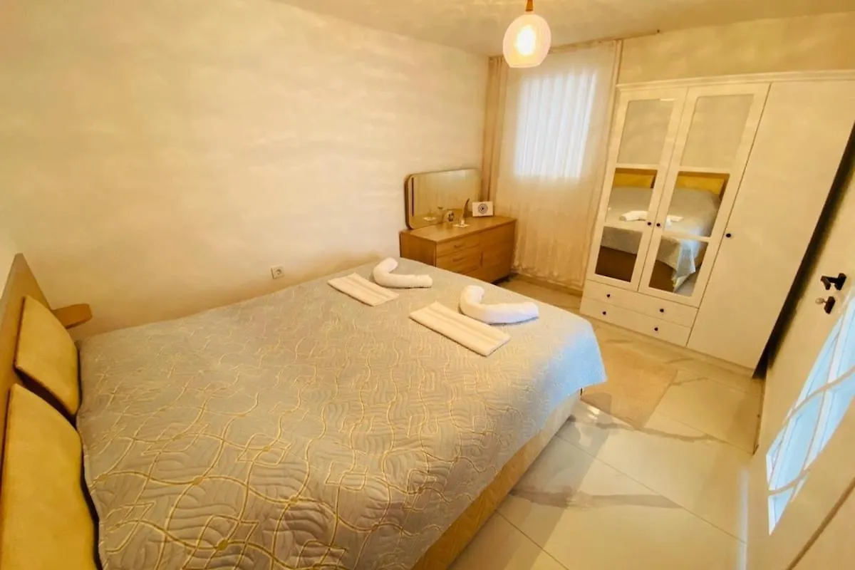 E-My Marina Cesme Apartamento Turquia