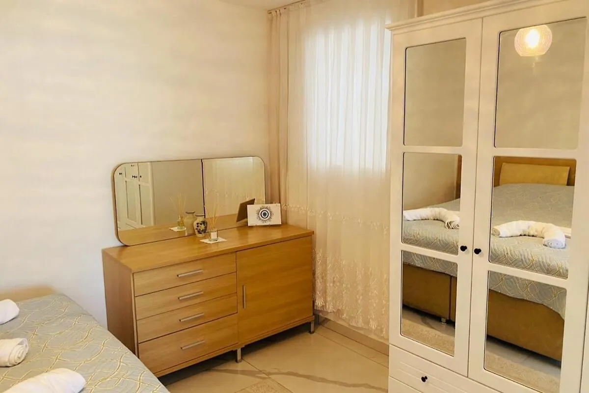 E-My Marina Cesme Apartamento Turquia