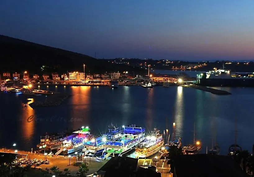 E-My Marina Cesme Apartamento