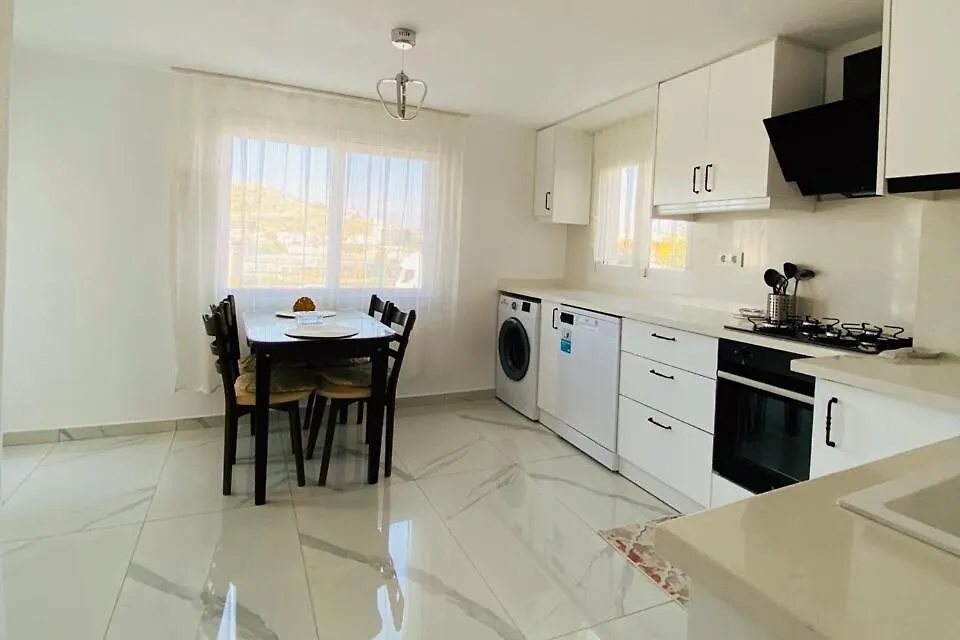 E-My Marina Cesme Apartamento