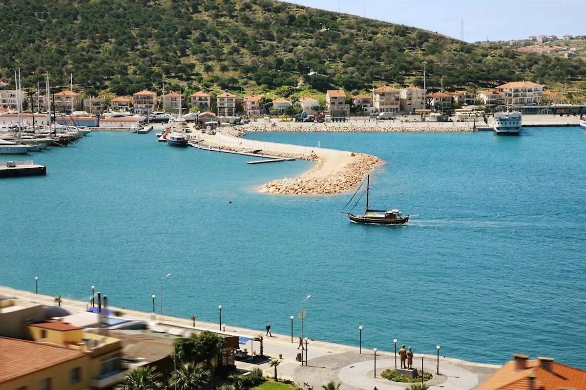 E-My Marina Cesme Apartamento 0*,